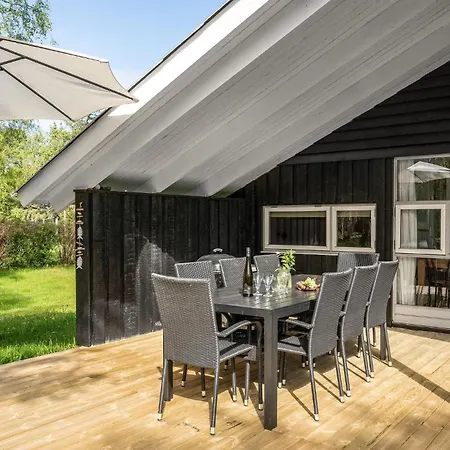 Hébergement de vacances Magnifique Maison À Knebel Avec Sauna